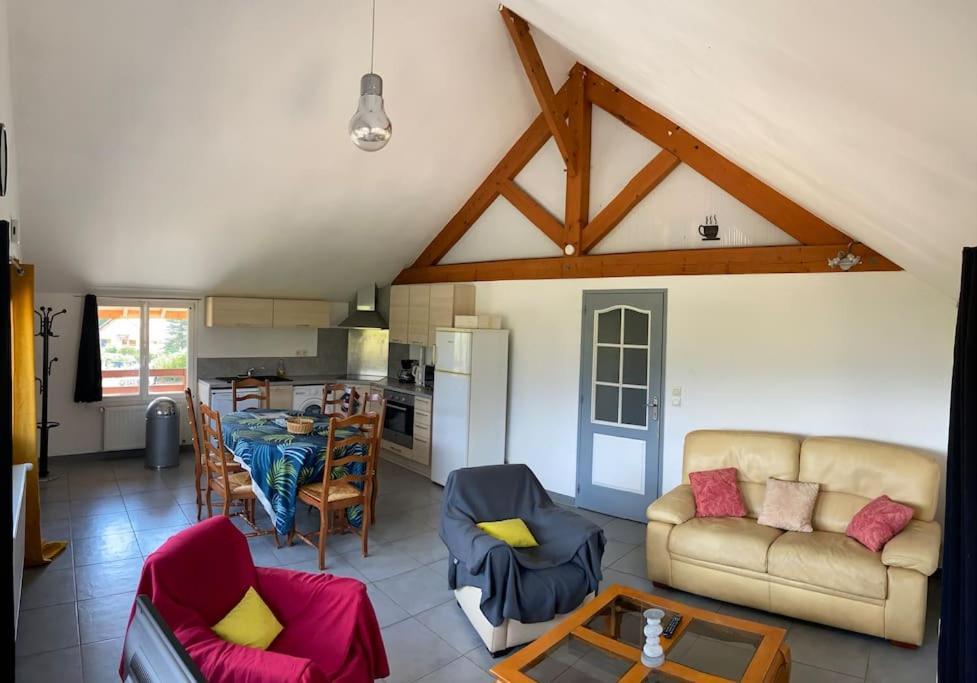 Appartement Familial A Crots Exterior foto