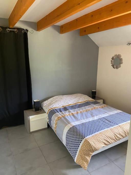 Appartement Familial A Crots Exterior foto
